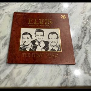 Elvis Vinyl Record Special Collector’s Edi…